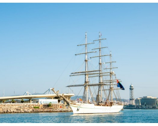 Shabab Oman II Sail Ship Leaves Barcelona En Route To Lisbon