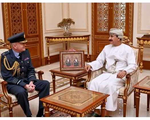 Royal Office Minister Receives UK Military Official