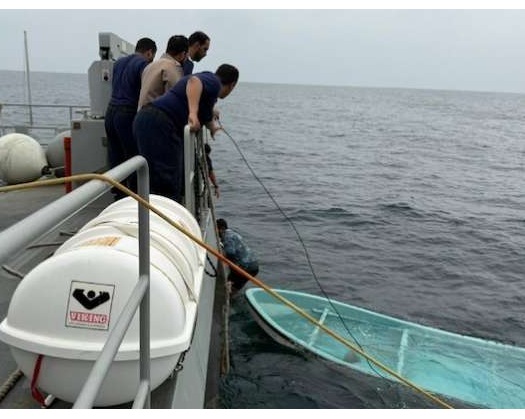 Four Rescued After Boat Capsizes Near Daymaniyat Islands
