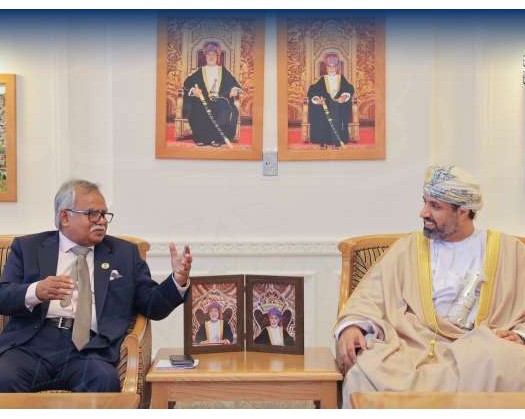 Labour Minister Meets Bangladeshi Counterpart